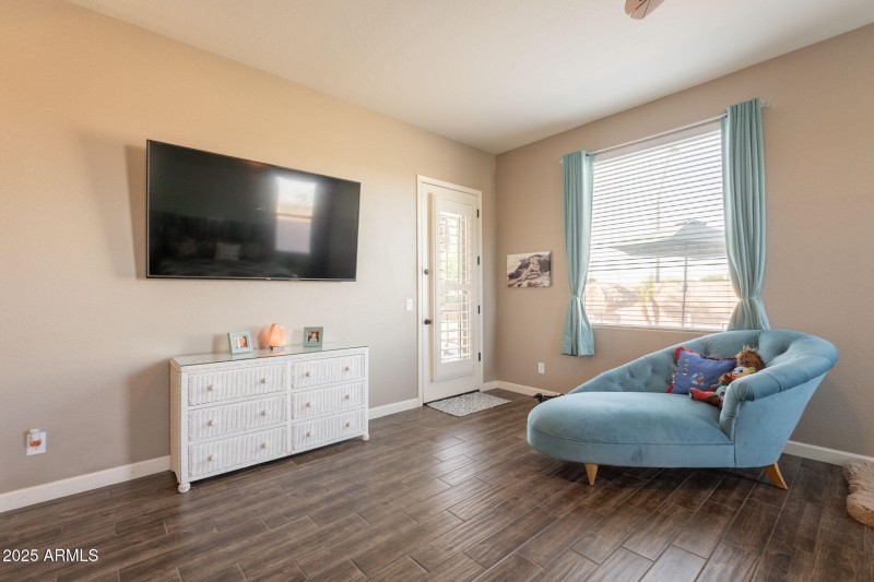 47-web-or-mls-Raven-47