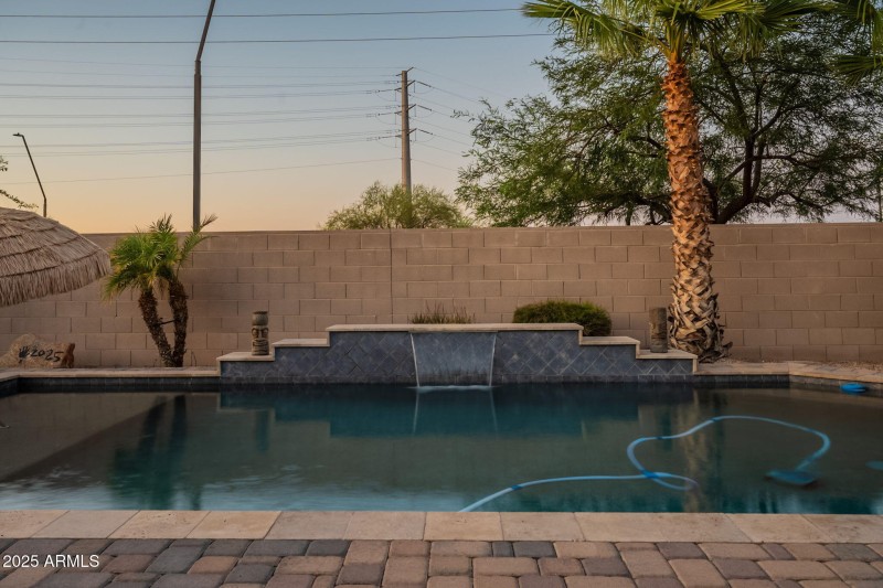 91-web-or-mls-Raven-Twilight-16