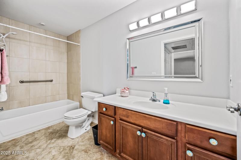 20-17017N12S1126-ocupix