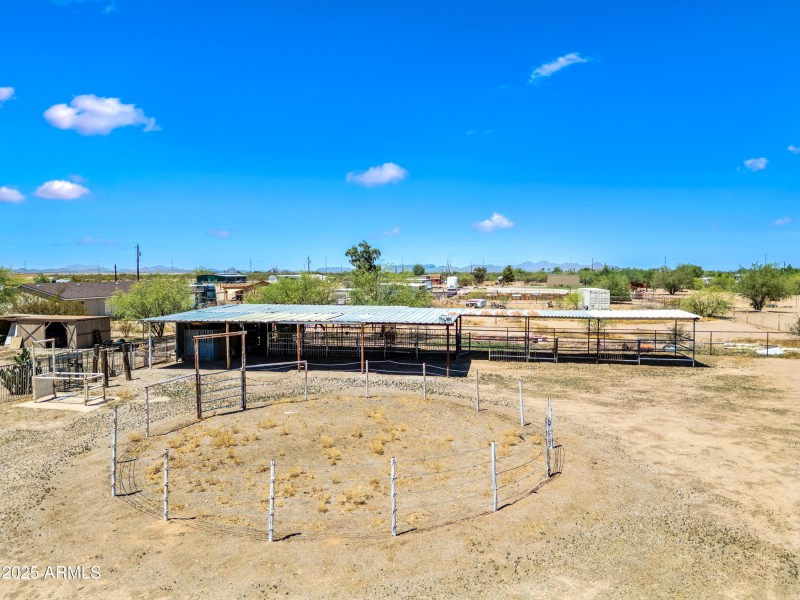 Stables, chicken coop, run