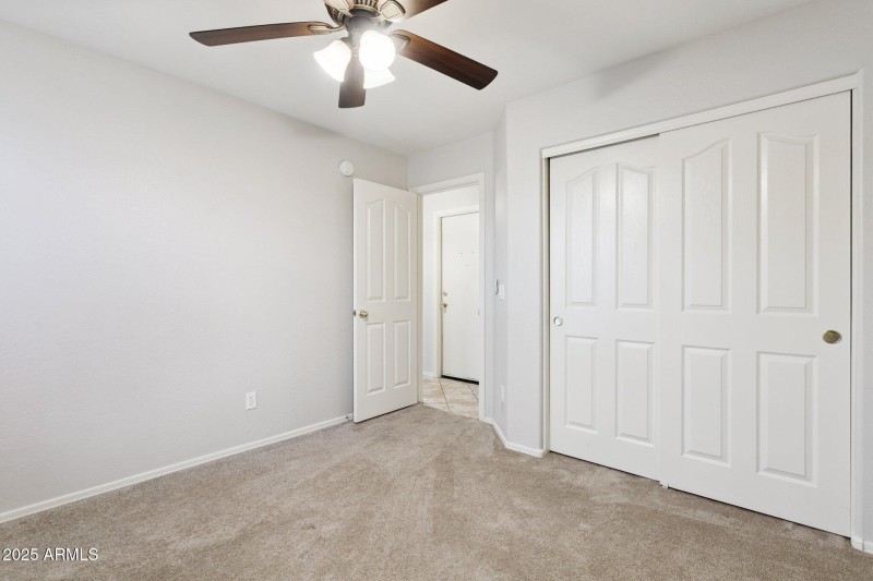 24-web-or-mls-46179-w-starlight-dr