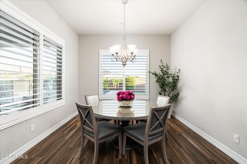 27-3727 E Fargo St (27 of 68)