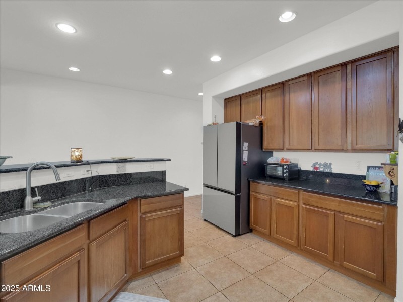 11-5423 W Range Mule Drive-11