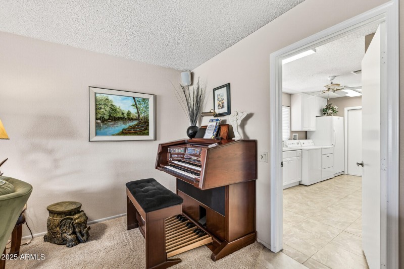 Family Room / Utility- Laundryr