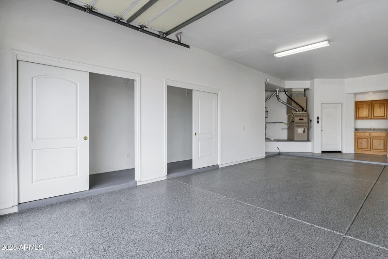 3819 E Ivyglen St-53