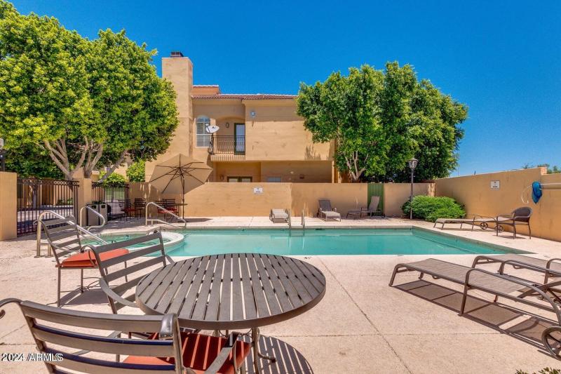 34-Community pool and spa