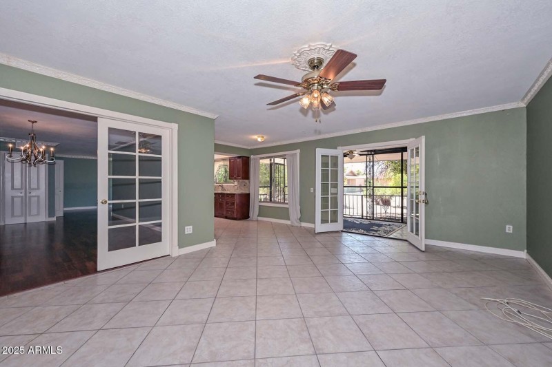 Family Room-Dining Room