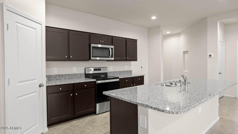 Mockingbird-Estrella Vista - 3530 - 3730