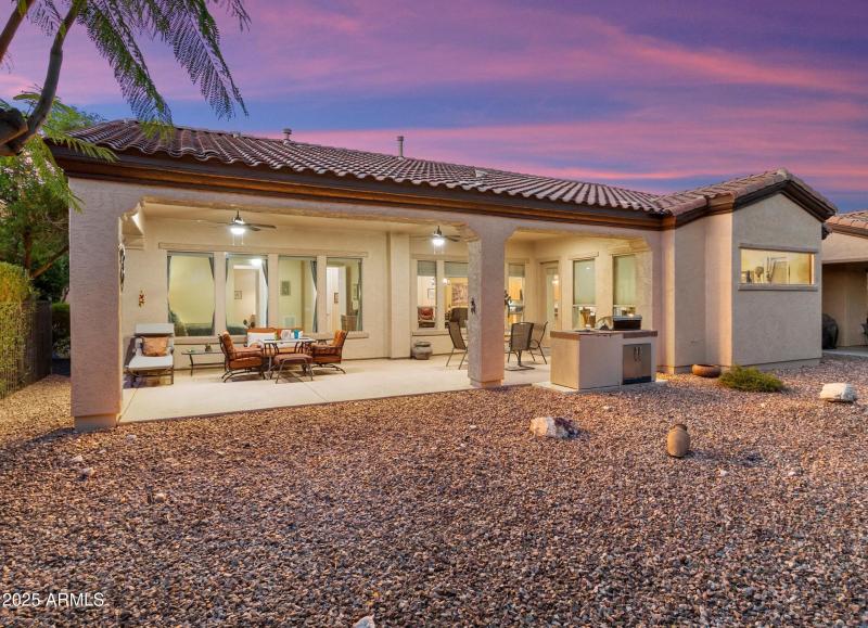 ENJOY BEAUTIFUL EVENINGS WITH FRIENDS