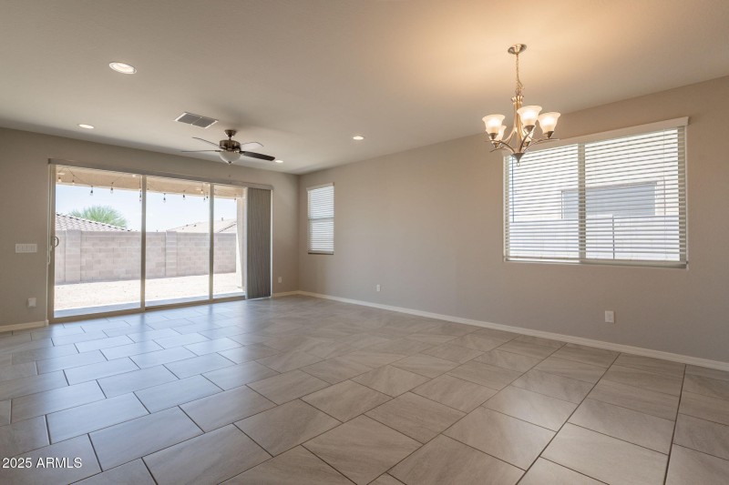 18725 W COLTER ST, Litchfield Park