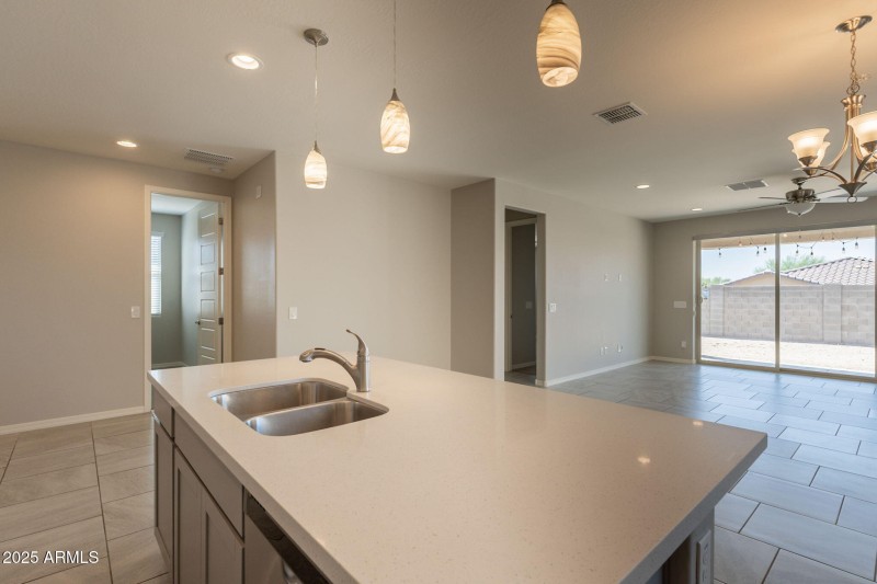 18725 W COLTER ST, Litchfield Park