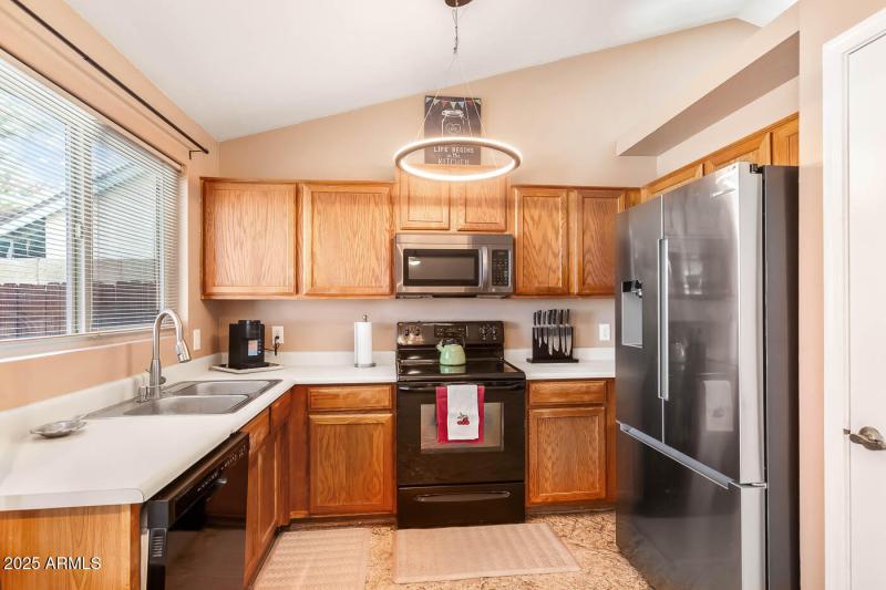 3808-W-Whitten-St-MLS-3