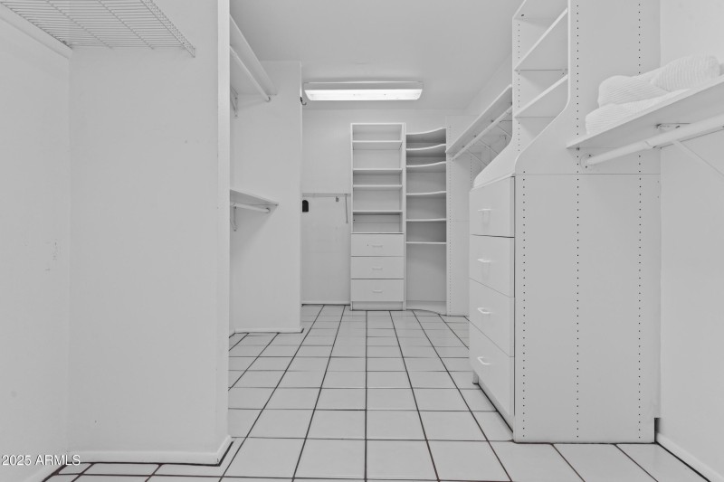 Walk-in Closet