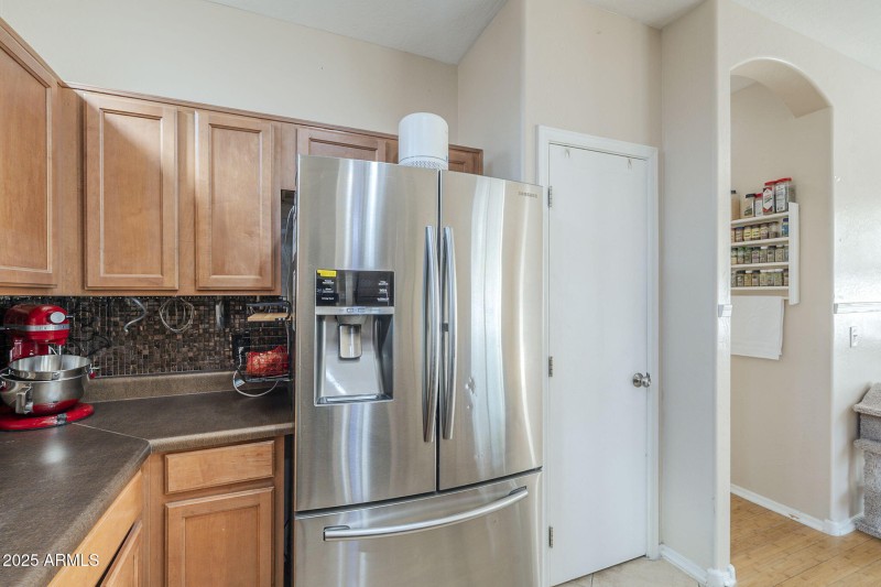 22-web-or-mls-Neville-22