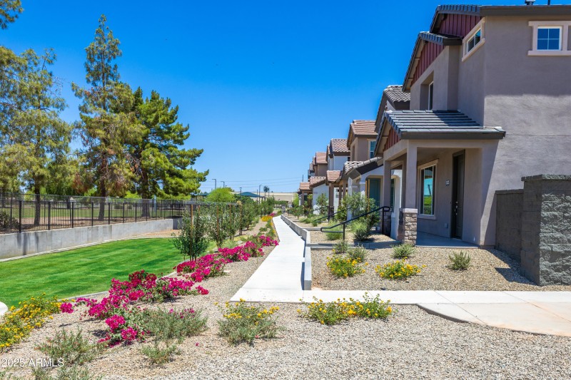 Parkside Grass Edit-5