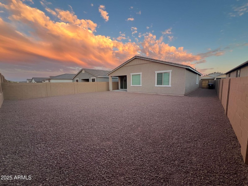 PHOTO-2025-07-25-19-56-38 4