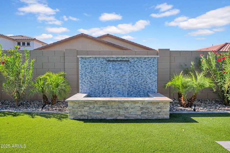 Georgous water feature