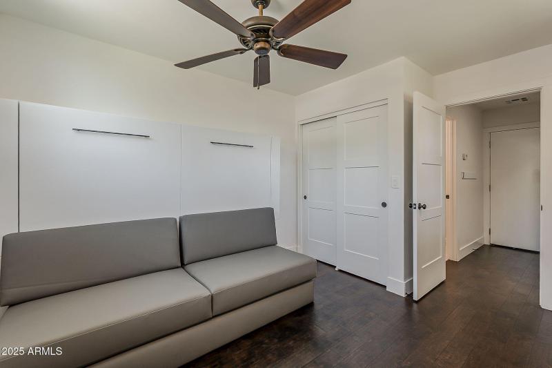 33-Casita Murphy Bed