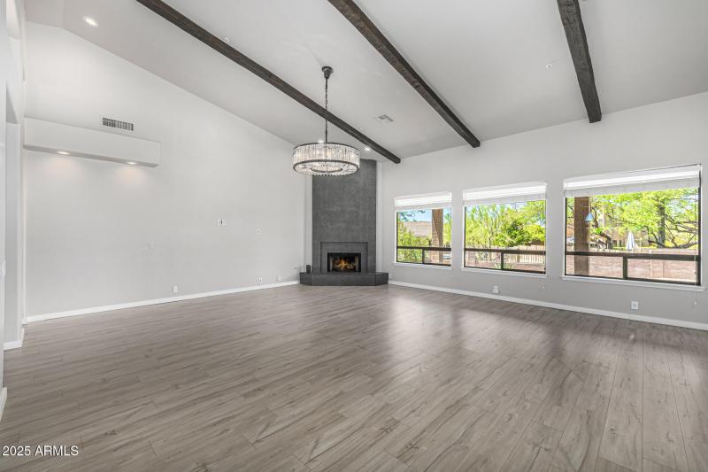 Vaulted Ceilings & Fireplace