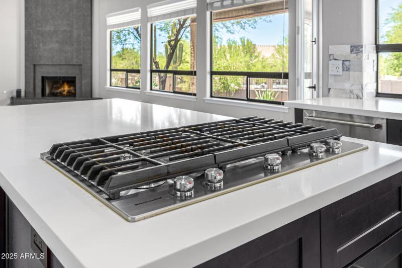 Modern Gas Cooktop Island