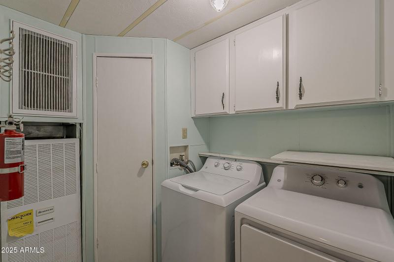 Laundry room with panrty