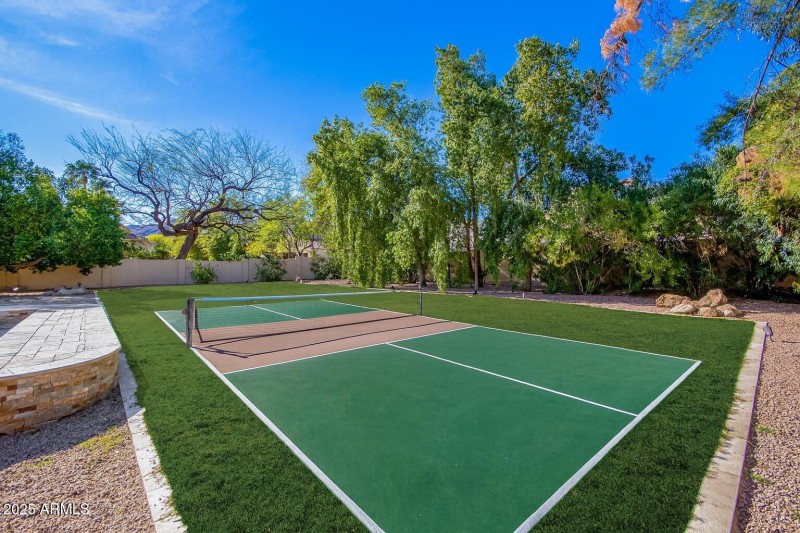 Virtual image Backyard