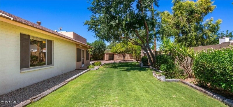 038_38Back Yard Views