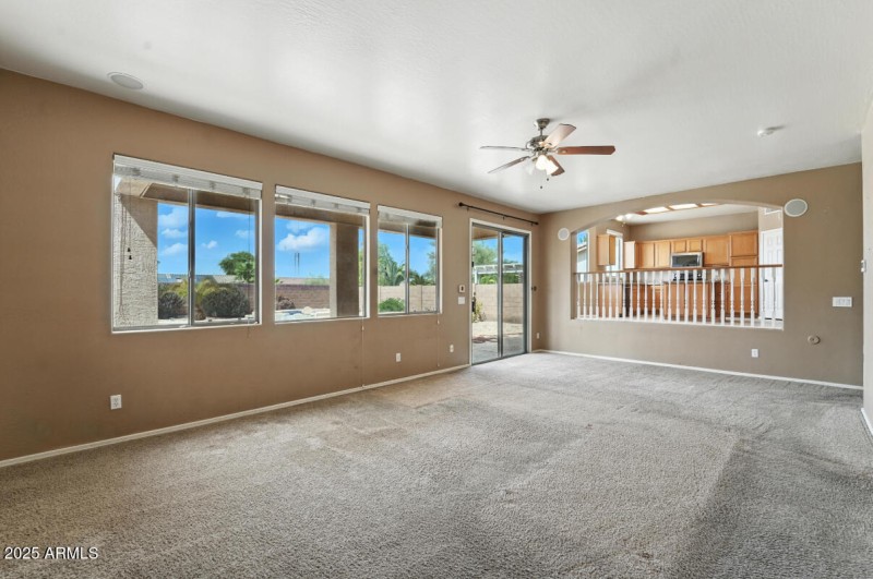 16916 W Northampton Rd-21