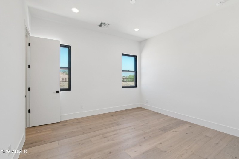 29-web-or-mls-E Buckskin Trail-S2407-026