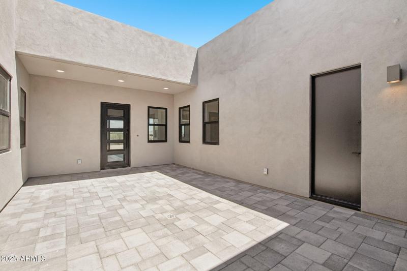 5-web-or-mls-E Buckskin Trail-S2407-003