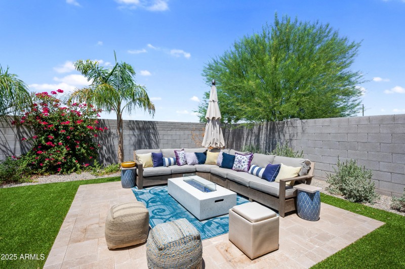 31-37082 N Rhinelander Backyard