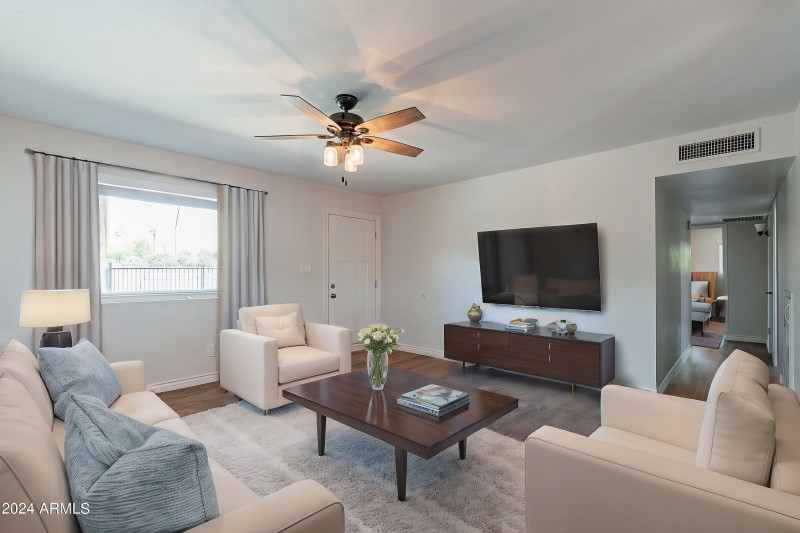 Virtual Staging AI - Indian-School-3 - S