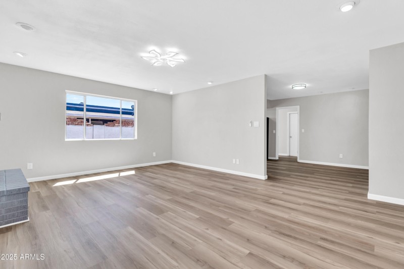 1232 E McLellan Rd-7