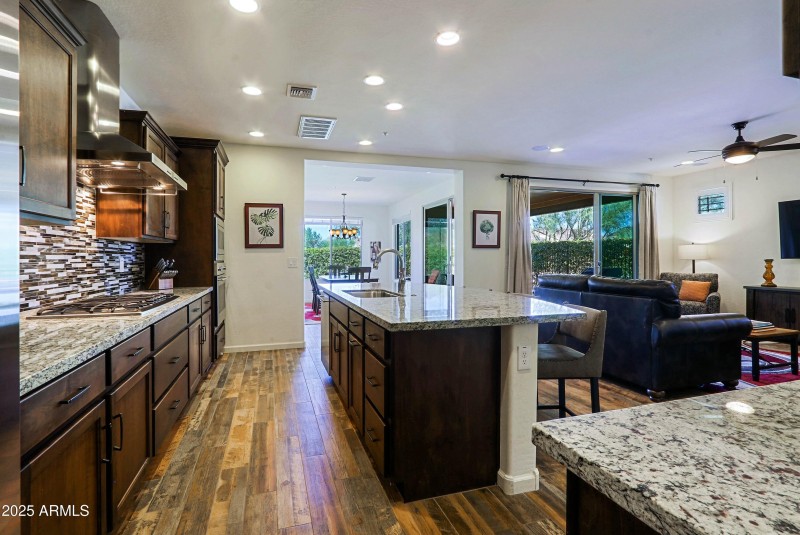 Kitchen 4