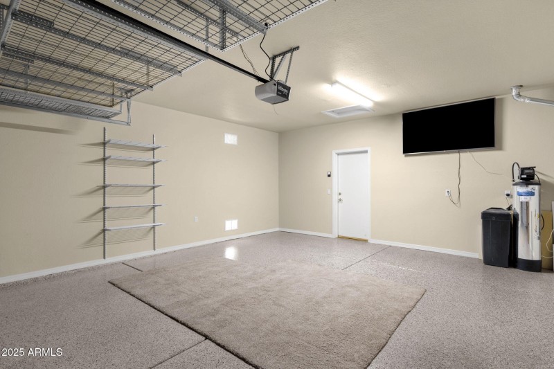 18-web-or-mls-4735-e-azalea-dr