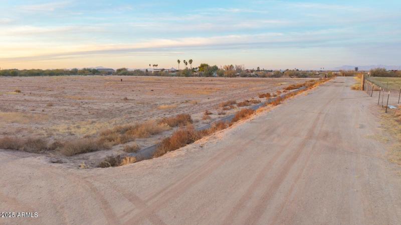 20250124210403240034000000-o