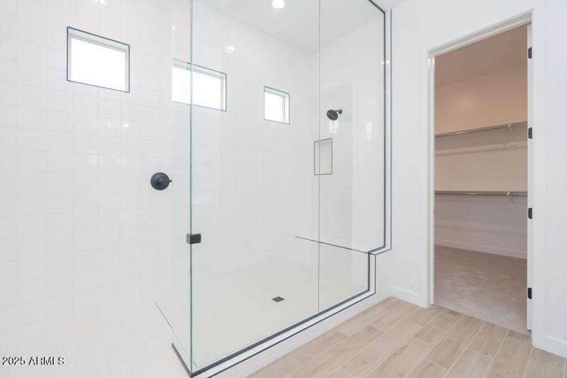 Tri Pointe Terraza 4 - Primary Bath-2ML