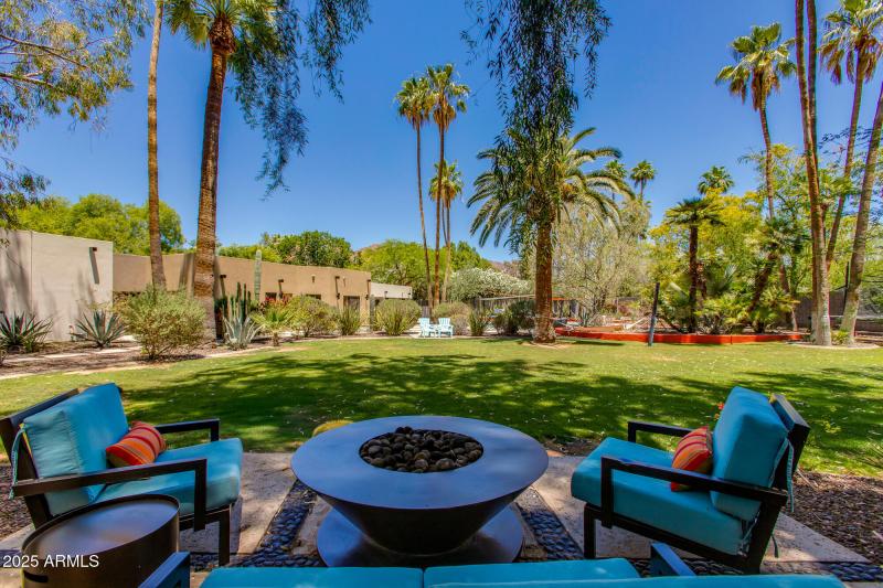 Firepit with Great Views!