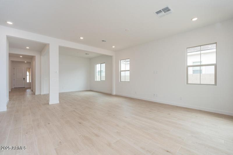 Tri Pointe Waterston Central 280 - Great