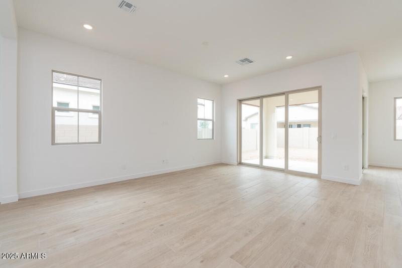 Tri Pointe Waterston Central 280 - Great