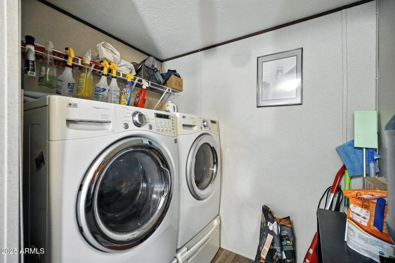 14-web-or-mls-_DSC2933 chris avery