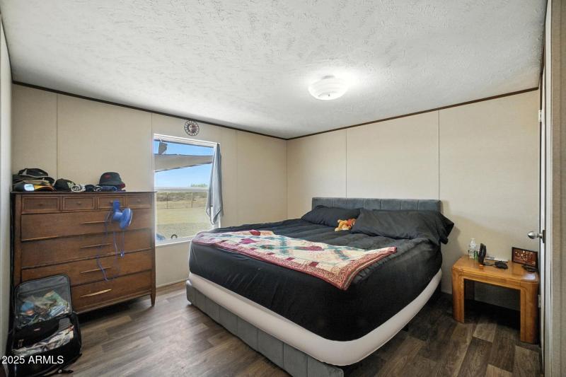 16-web-or-mls-_DSC2945 chris avery