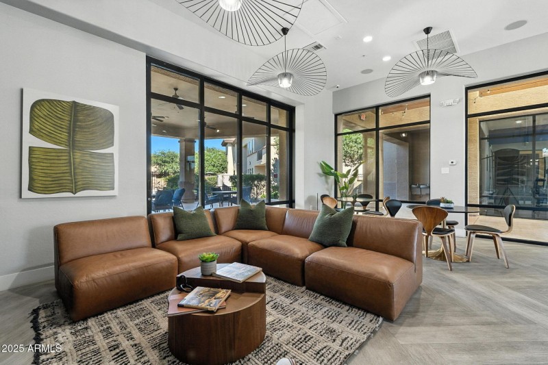 36-web-or-mls-Gilbert-36