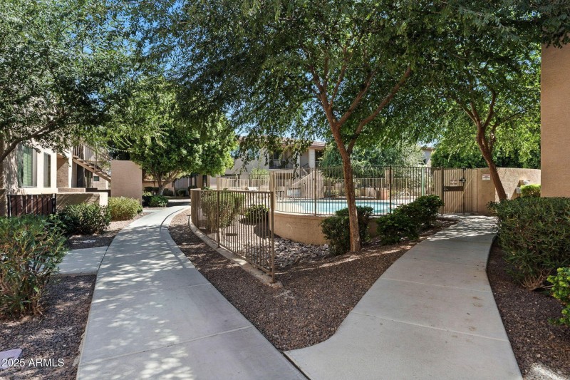 47-web-or-mls-Gilbert-47