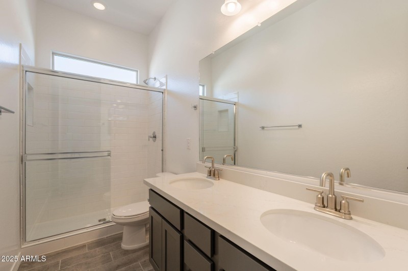 35-web-or-mls-Christy-35