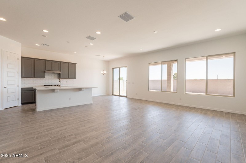 4-web-or-mls-Christy-4