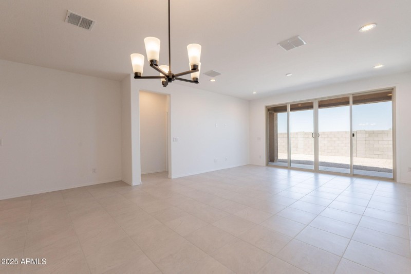 7-web-or-mls-215th-7