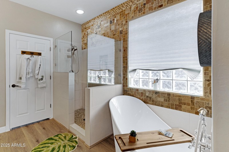 307 W Twin Peaks Pkwy-31