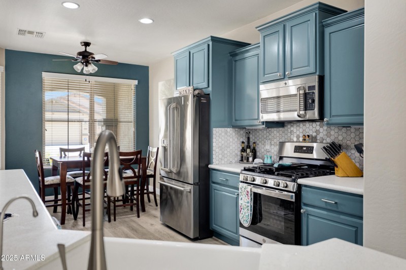 307 W Twin Peaks Pkwy-15