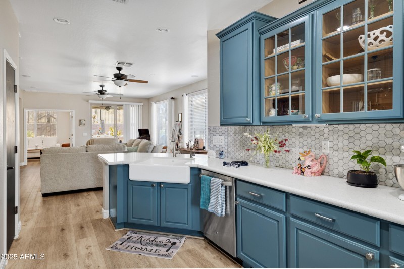 307 W Twin Peaks Pkwy-16